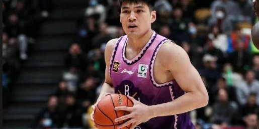 开云体育官网-广东队得到陈国豪但不确定会签约；徐杰宣传视频被下架