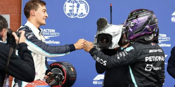 开云官网-F1车手转会暗流涌动 莱库宁退役将引发连锁效应？