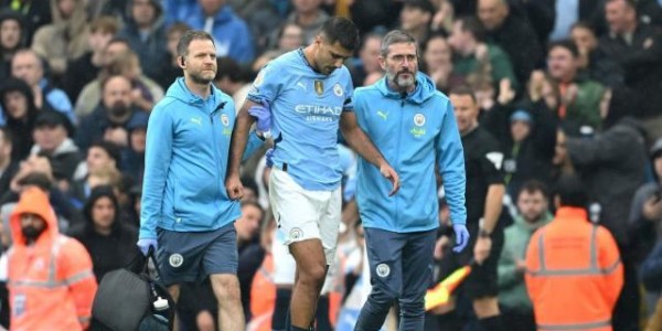 开云官网-【早报】一场撕破脸皮的握手言和