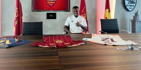 开云官网-沙特公布世预赛31人大名单 哈米德签约罗马后返回