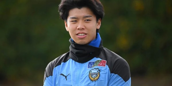 高井幸大谈转会热刺传闻：有人告诉我不要说话