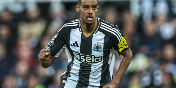 开云体育官网-利物浦夏窗引援收官？回声报称球队暂无意对伊萨克提出新报价