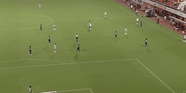 日职联半场：大卫、角田涼太朗破门，横滨水手2-0清水心跳